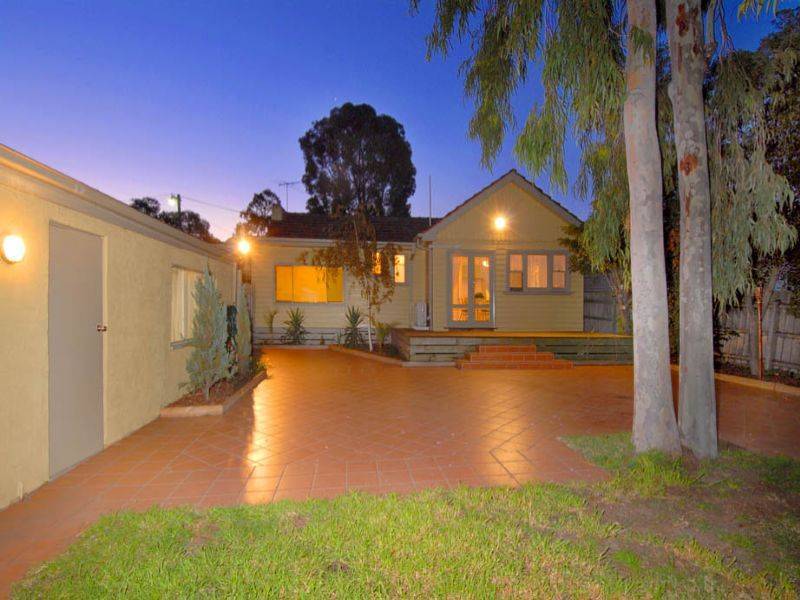 21 Menana Road, Glenroy VIC 3046