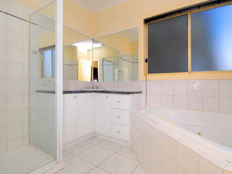 1 Imaroo Street, Fawkner VIC 3060