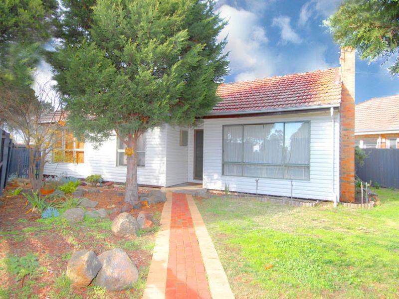 34 Beckett Street South, Glenroy VIC 3046