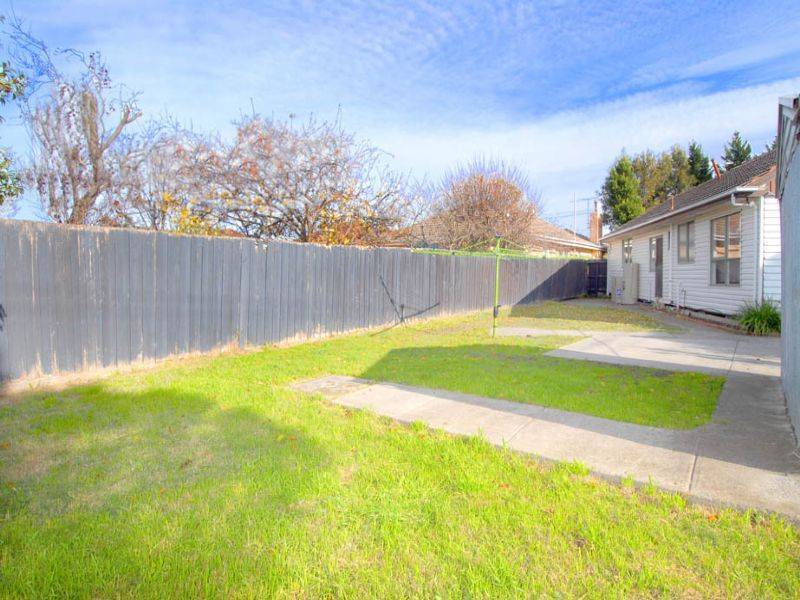 34 Beckett Street South, Glenroy VIC 3046