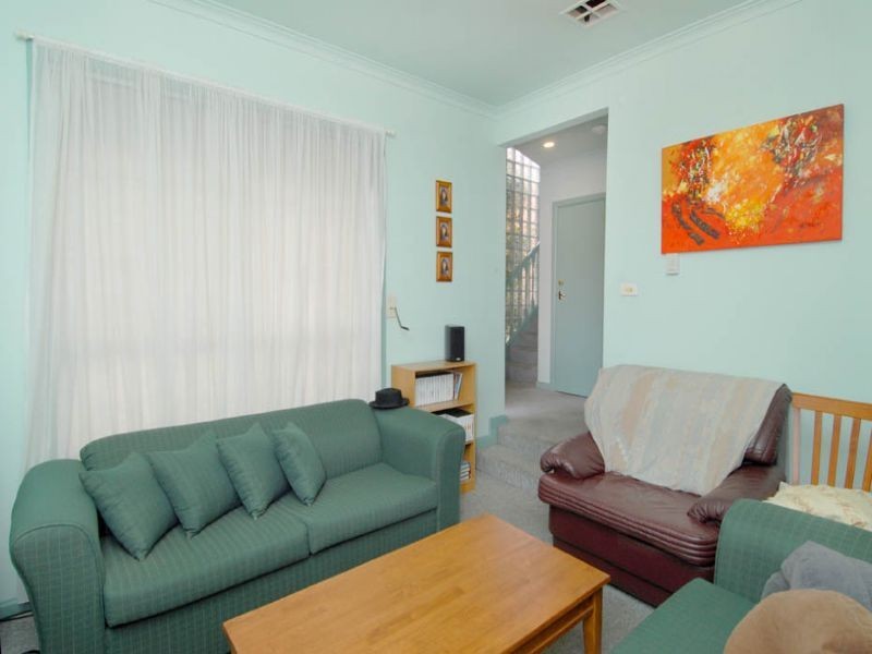 2/31 Harold Street, Glenroy VIC 3046