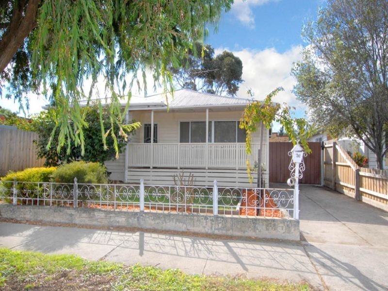 76 Everard Street, Glenroy VIC 3046