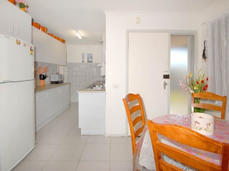 28 Norval Crescent, Coolaroo VIC 3048