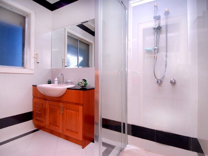 254 West Street, Glenroy VIC 3046