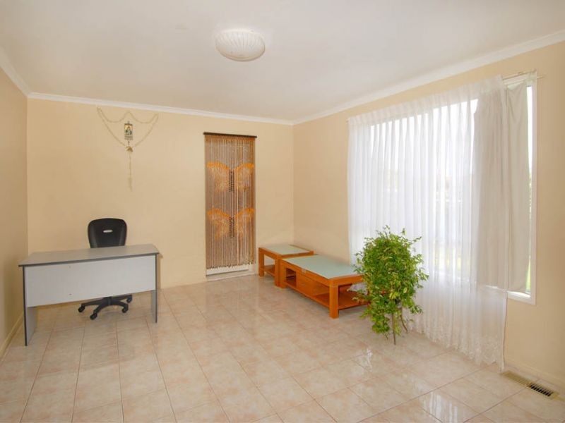 81 Geach Street, Dallas VIC 3047