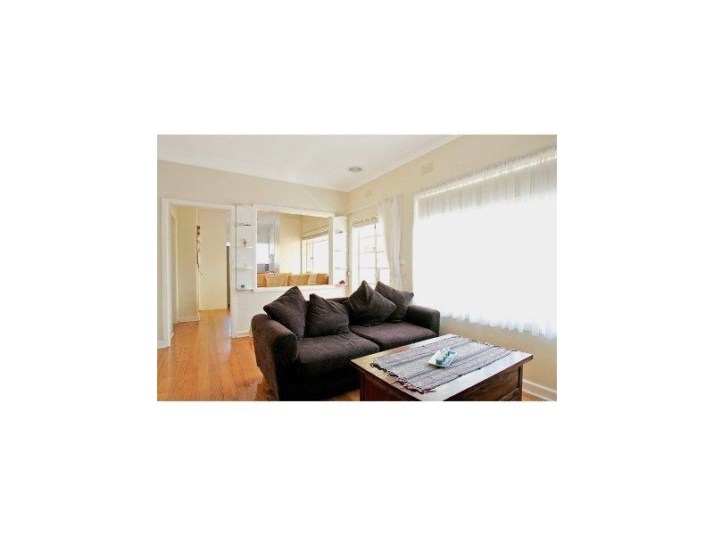 54 Gladstone Parade, Glenroy VIC 3046