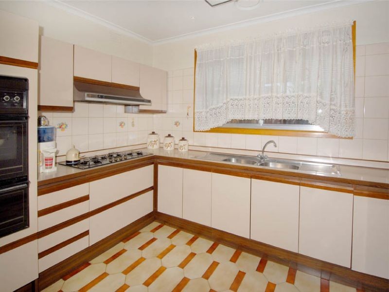 8 Russell Street, Campbellfield VIC 3061