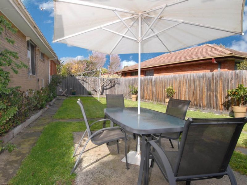 81 Devereaux Street, Oak Park VIC 3046