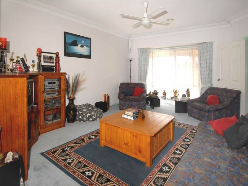 4/39 Gladstone Parade, Glenroy VIC 3046