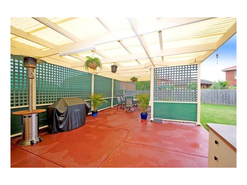 5 Ovens Court, Broadmeadows VIC 3047