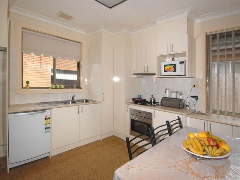 35 Percy Street, Fawkner VIC 3060