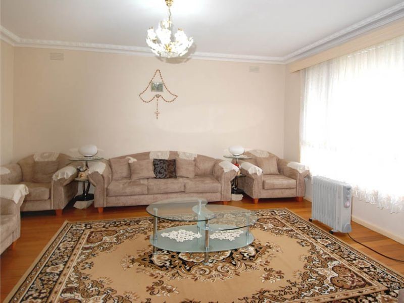 35 Percy Street, Fawkner VIC 3060