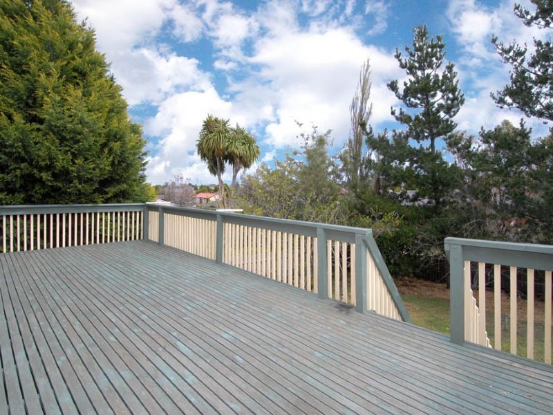 19 Heath Place, Meadow Heights VIC 3048