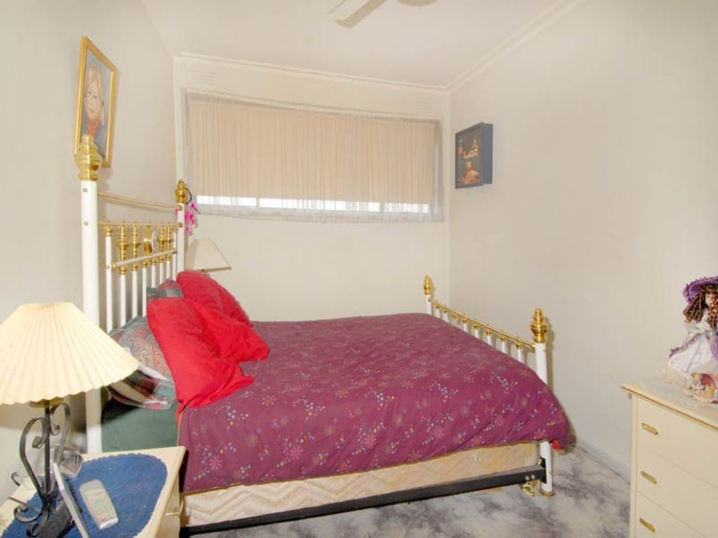 8/85 Station Road, Glenroy VIC 3046