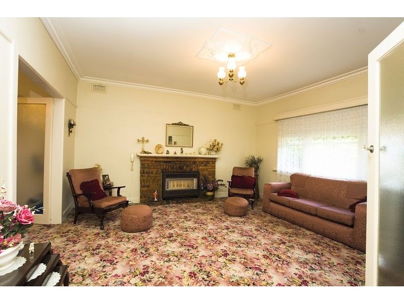 18 Becket Street South, Glenroy VIC 3046