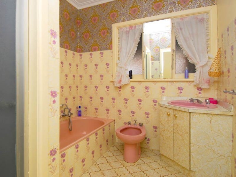 29 Finchley Avenue, Glenroy VIC 3046