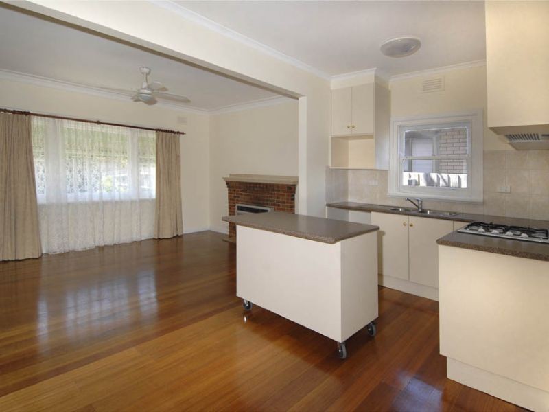 43 Golflinks Road, Glenroy VIC 3046