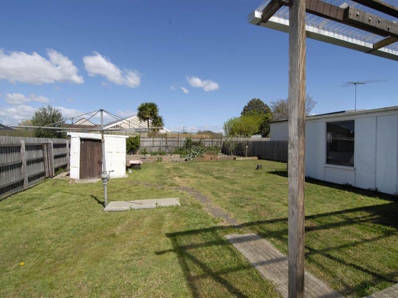 43 Golflinks Road, Glenroy VIC 3046