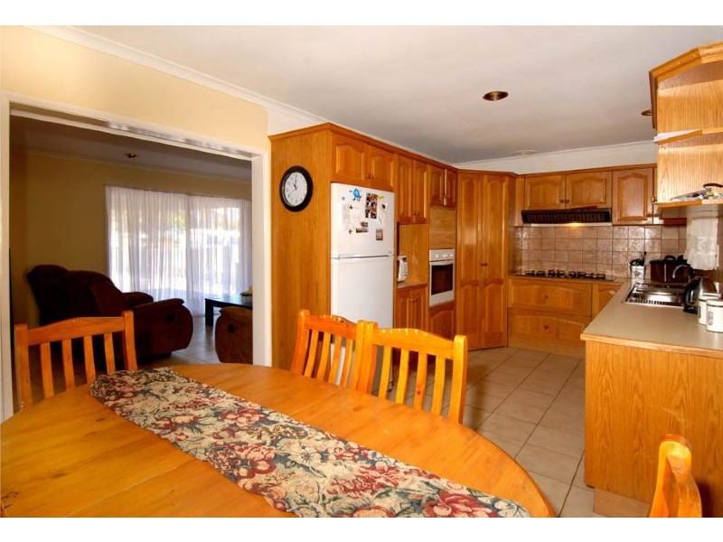 13 Jeanine Crescent, Fawkner VIC 3060