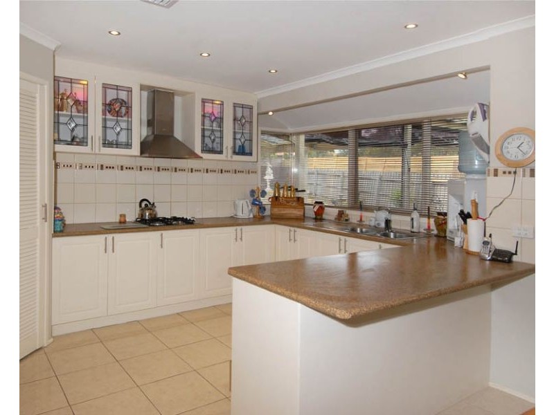 7 Eildon Court, Meadow Heights VIC 3048