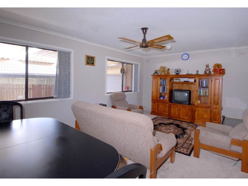 4 Ruby Court, Meadow Heights VIC 3048