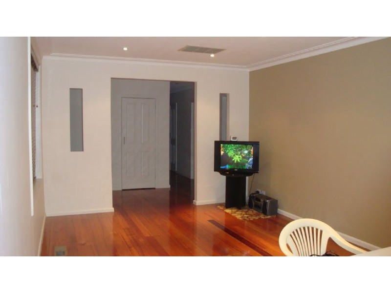 25 Sycamore Crescent, Campbellfield VIC 3061