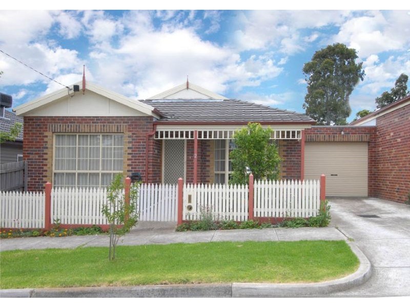 2 Muntz Avenue, Glenroy VIC 3046
