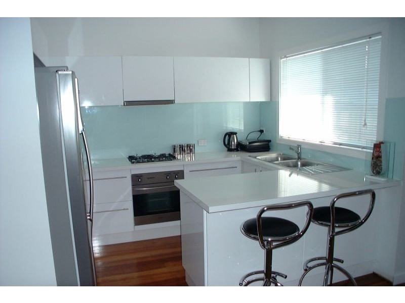 2/47 Maude Avenue, Glenroy VIC 3046