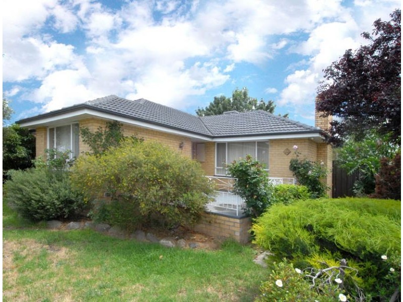 86 North Street, Hadfield VIC 3046
