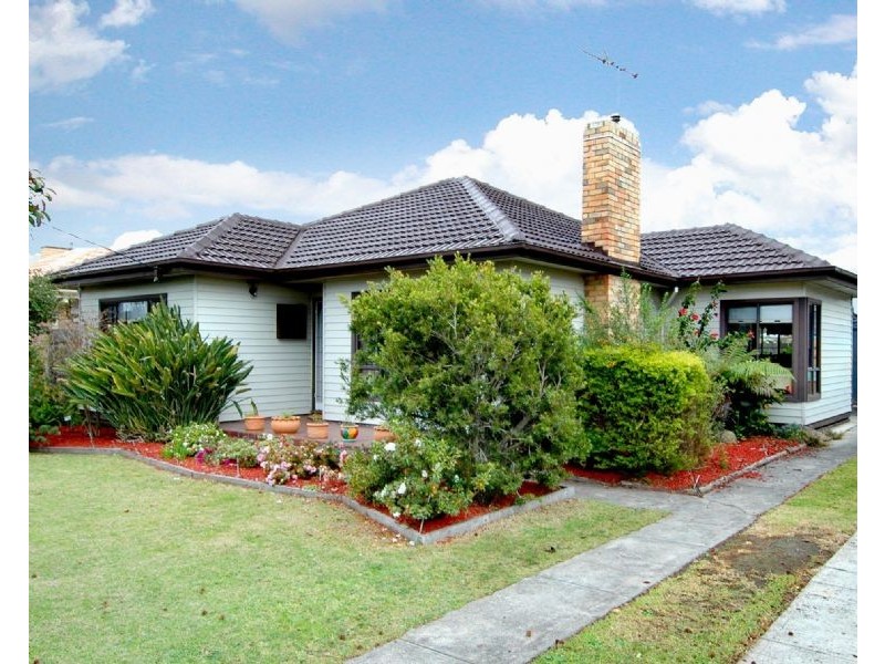 15 EDGAR STREET, Hadfield VIC 3046