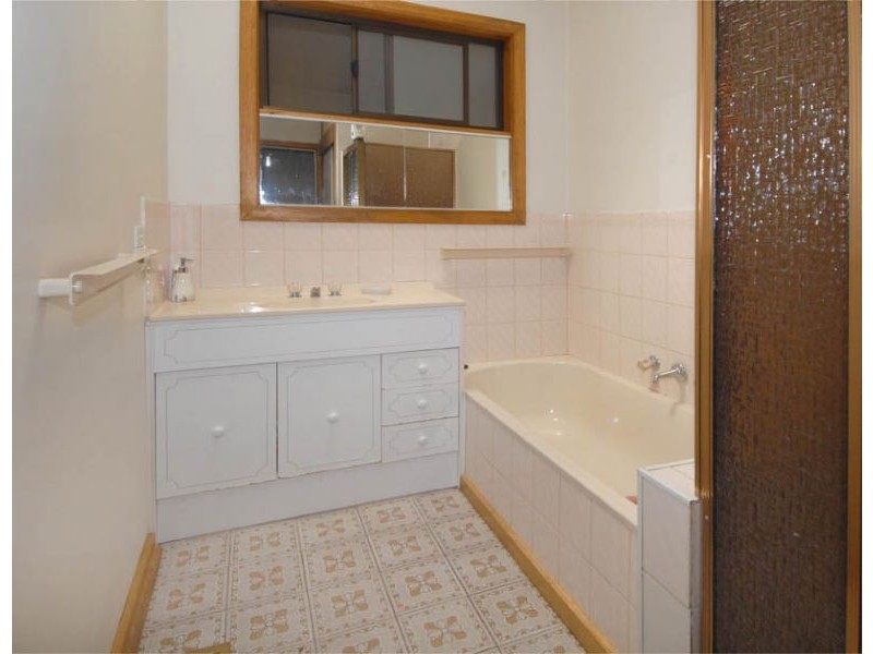 20 Barunah Street, Hadfield VIC 3046