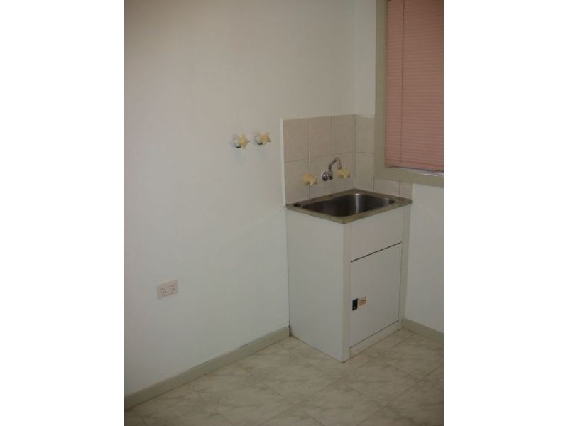 8 Perry Court, Roxburgh Park VIC 3064