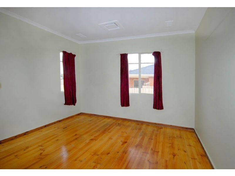 1/149 View Street, Glenroy VIC 3046