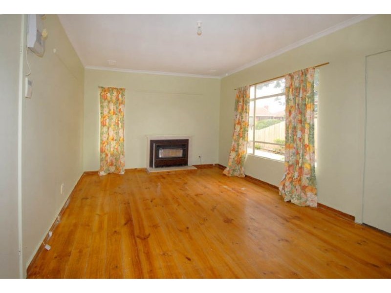 1/149 View Street, Glenroy VIC 3046