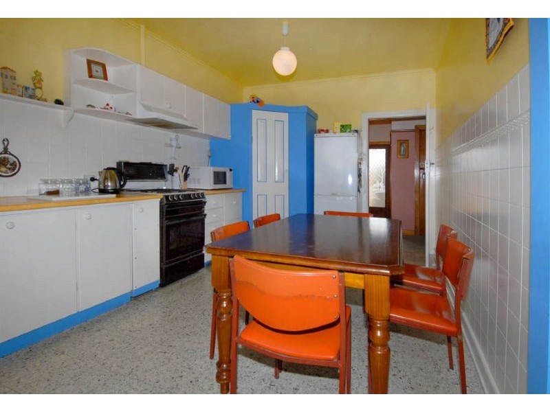 18 York Street, Glenroy VIC 3046