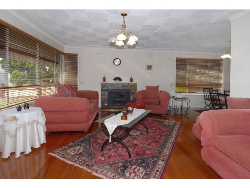 1 Stawell Avenue, Dallas VIC 3047