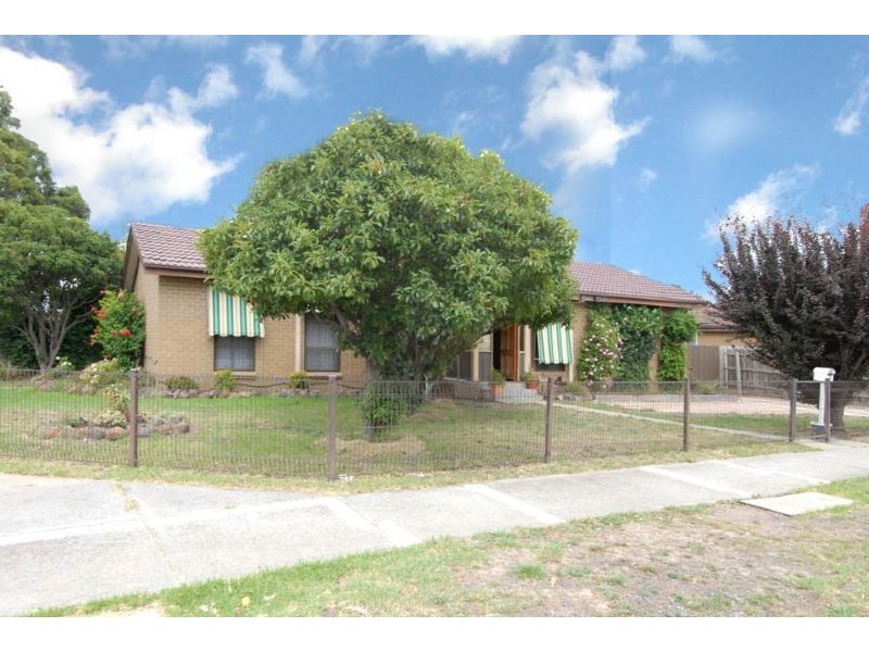 2 Elm Court, Coolaroo VIC 3048