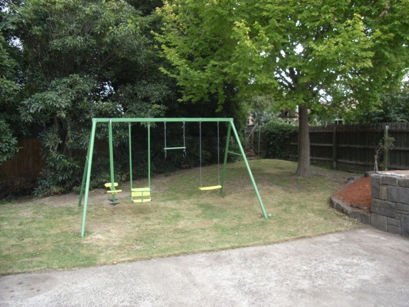 7 Chester Court, Fawkner VIC 3060