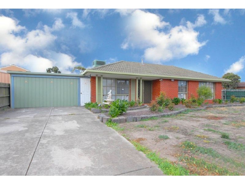 2 Camms Way, Meadow Heights VIC 3048