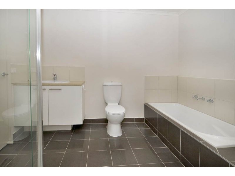 9/213 – 215 Camp Road, Broadmeadows VIC 3047