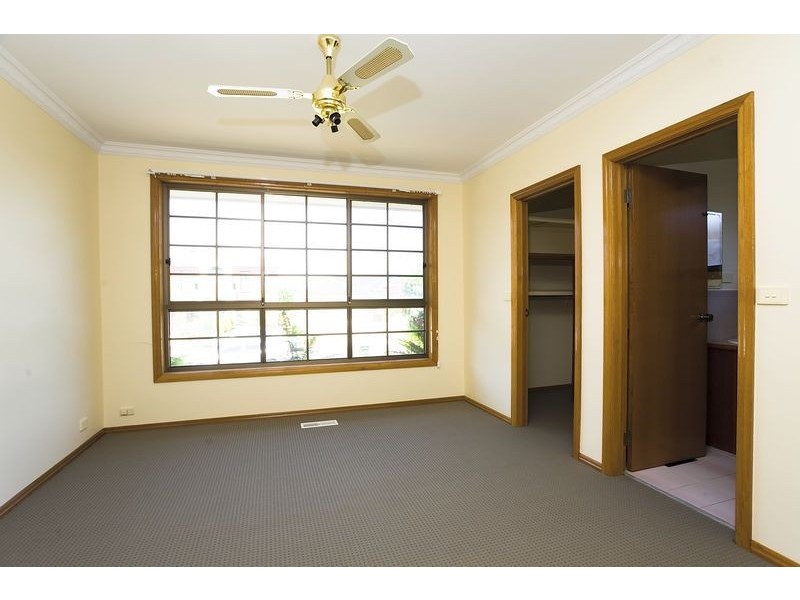 32 THE LOOP, Hadfield VIC 3046