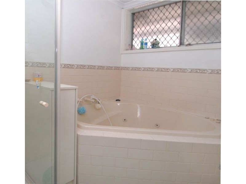 64 Fairmount Street, Hadfield VIC 3046