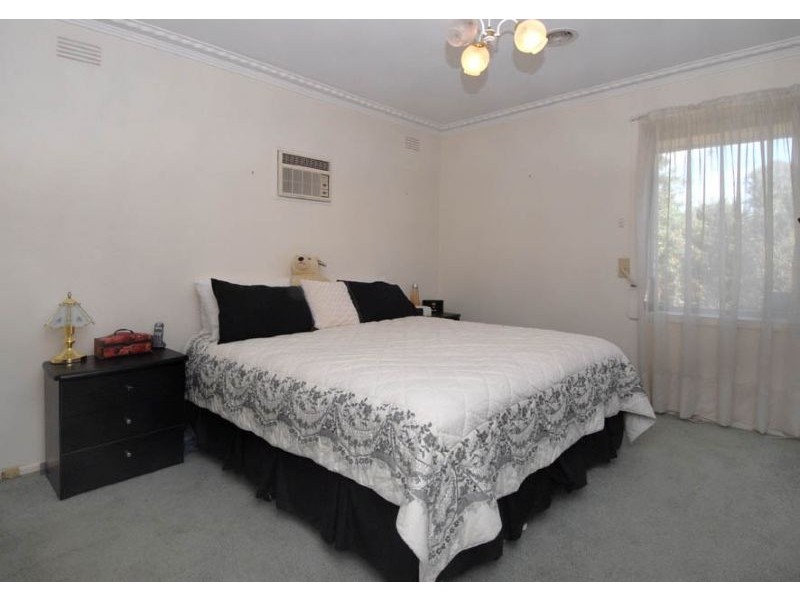 64 Fairmount Street, Hadfield VIC 3046