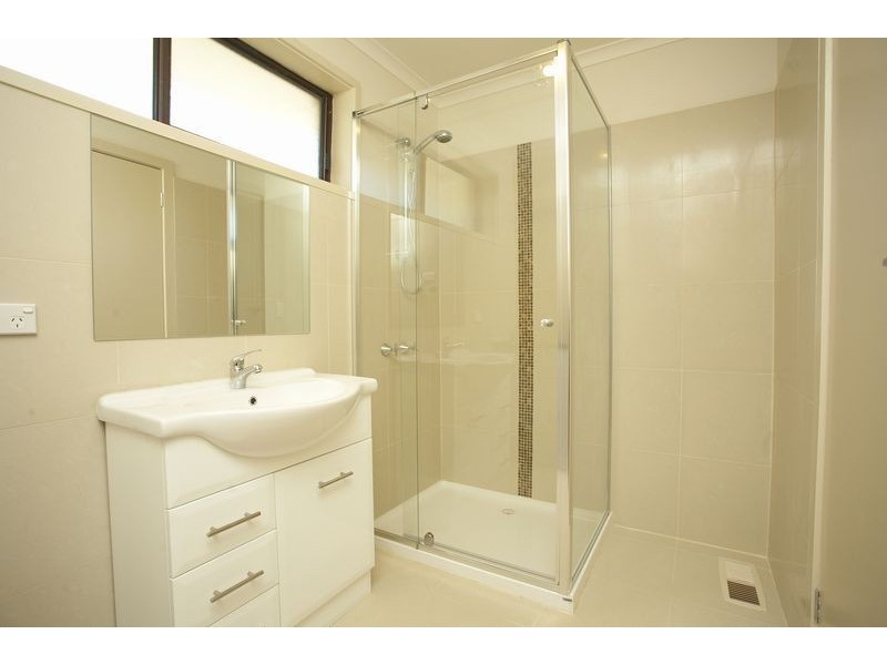 4/9-11 Everard Street, Glenroy VIC 3046
