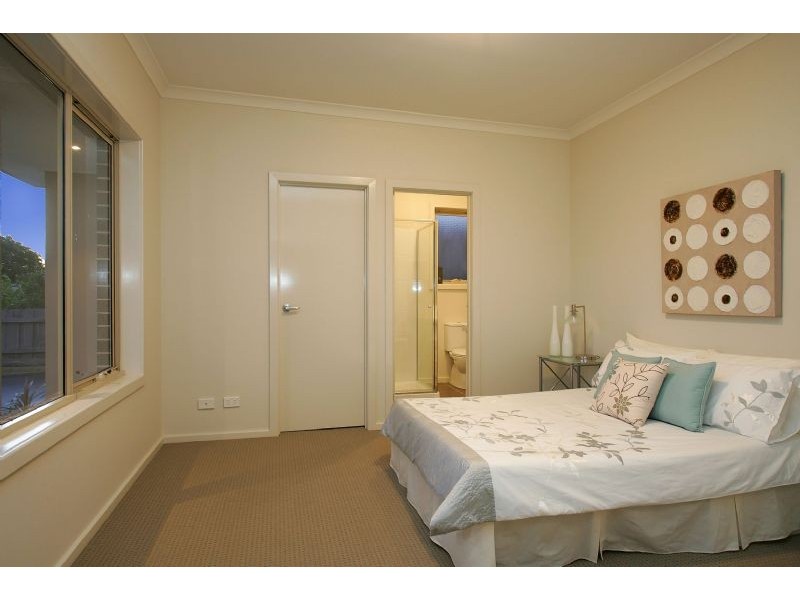 4/11 Danin Street, Pascoe Vale VIC 3044