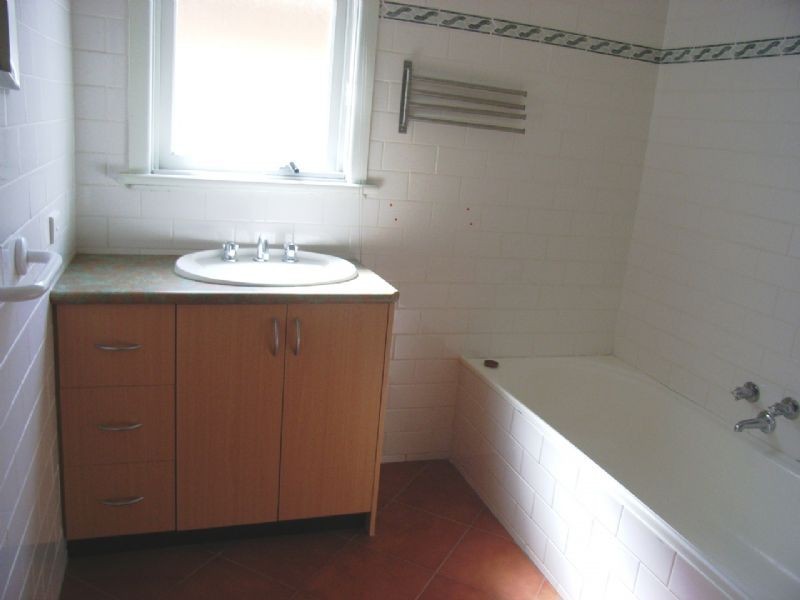 1/21 Edgar Street, Hadfield VIC 3046