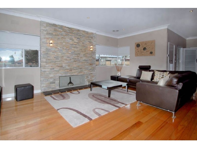 54 Gladstone Parade, Glenroy VIC 3046