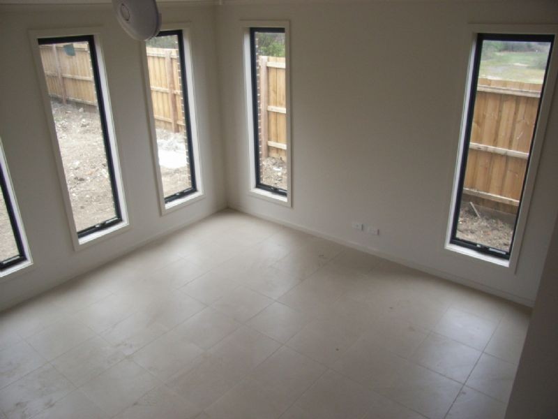 2/213 – 215 Camp Road, Broadmeadows VIC 3047