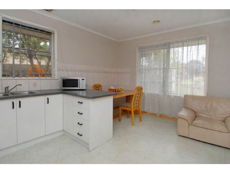 8 Rye Street, Dallas VIC 3047