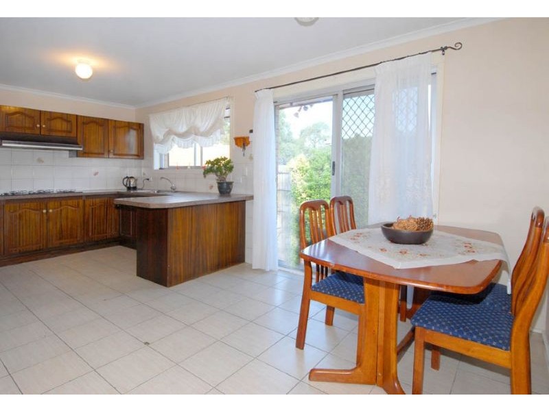 12 Emerald Street, Dallas VIC 3047